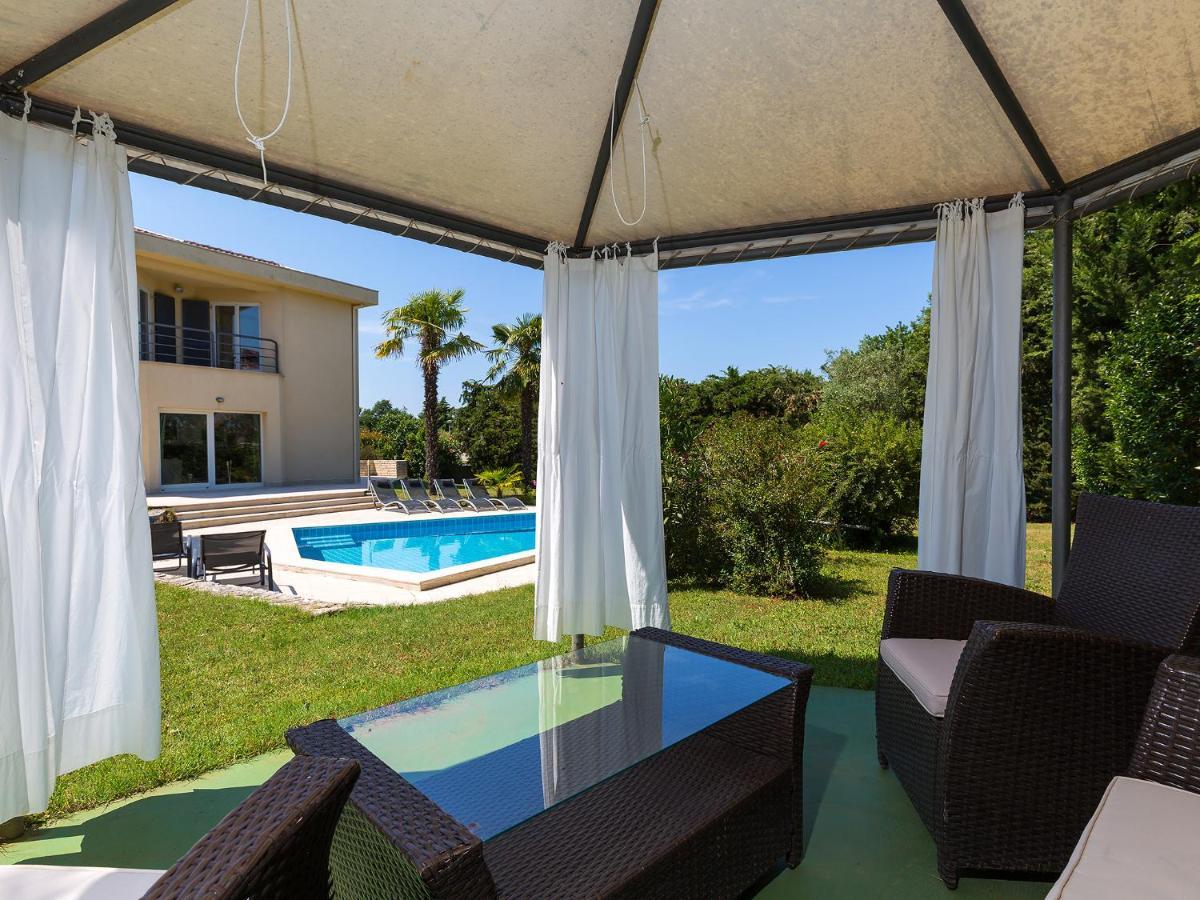 Apartments Gala Poreč Exterior foto