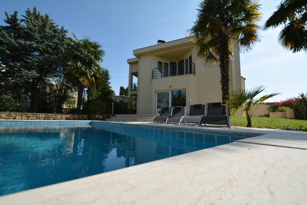 Apartments Gala Poreč Exterior foto